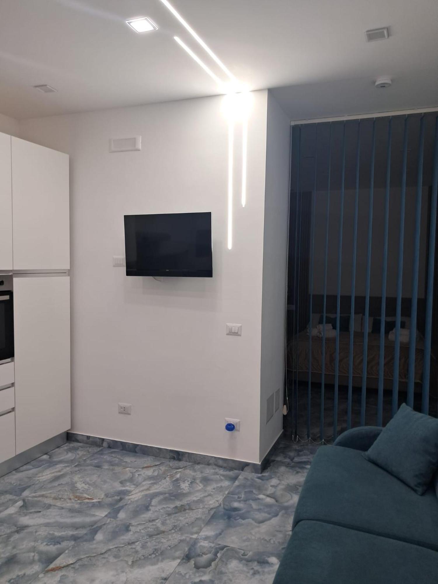 Apartment La Casa Di Viviana Duomo Centro Storico Di Naples